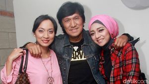 Kebersamaan Ikang Fawzi dengan Bella dan Chiki Fawzi