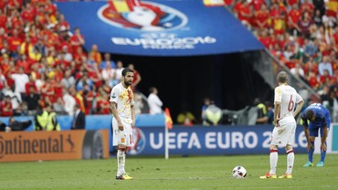 Berakhirnya Sebuah Era Bernama Spanyol Berakhirnya Sebuah Era Bernama Spanyol