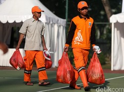 Dapat Simpati Warga DKI, Pasukan Oranye Suka Diberi Kopi, Makan hingga Asuransi