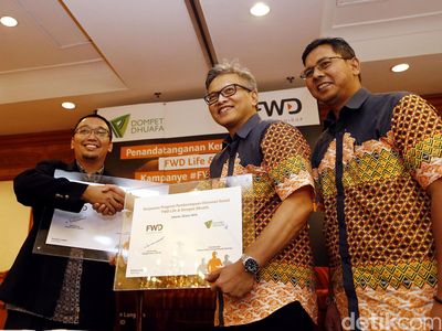 FWD Life Gandeng Dompet Dhuafa