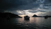 Kampung Ujung, Destinasi Wisata Kuliner Berlatar Sunset di Labuan Bajo