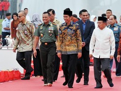 Jokowi-JK Hadiri Buka Puasa dan Syukuran HUT Bhayangkara ke-70 di Mabes Polri