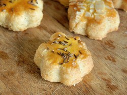 Yuk, Buat Kaastengels dengan Tambahan Rosemary Hingga Melinjo