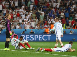 Performa Buruk Inggris Buat Wright Teringat Film Space Jam