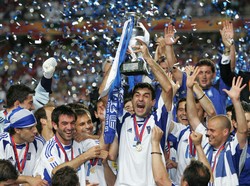 Islandia di Jalur Sejarah yang Sama Seperti Yunani 2004