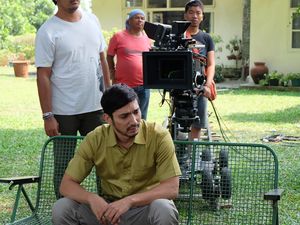 Sabtu Bersama Bapak Film dengan Drama Kuat Menguras Air Mata