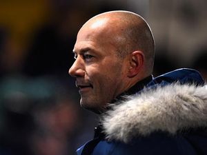 Soal Pelatih Inggris Selanjutnya, Carragher: Jangan Shearer