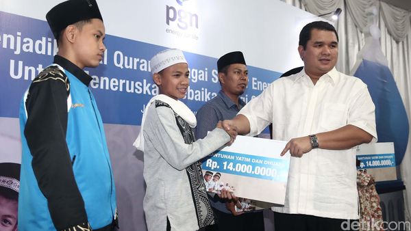 PGN Santunin Anak Yatim