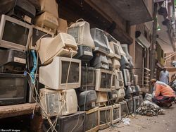 Sampah Elektronik Disulap Jadi Printer 3D