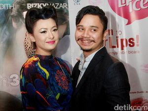 Love is in the Air! Mesranya Derby Romero dan Pacar