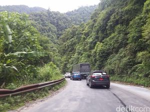 Test Drive Unik Ala Mazda di Laos