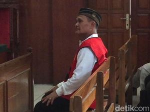 Daeng Aziz Divonis 10 Bulan Penjara dan Denda Rp 100 Juta