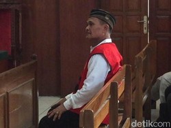 Daeng Aziz Divonis 10 Bulan Penjara dan Denda Rp 100 Juta