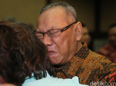 Doddy Supeno Menangis Usai Sidang Perdana