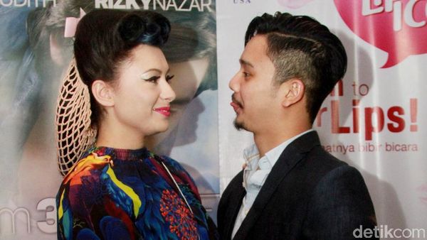 Derby Romero Mesra dengan Pacar, Brianna Simorangkir Curi Perhatian