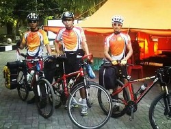 Cerita Poetoet, Mudik ke Madiun Naik Sepeda Sambil Puasa