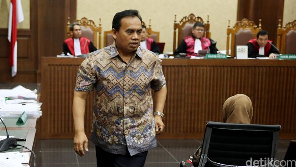 Sekda DKI Jakarta Bersaksi di Kasus Ariesman