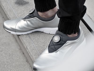 BMW dan Puma Lahirkan Sepatu X-Cat Disc