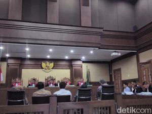 M Sanusi Akui Anak Buah Aguan Minta Pengaturan Paripurna Agar Kuorum