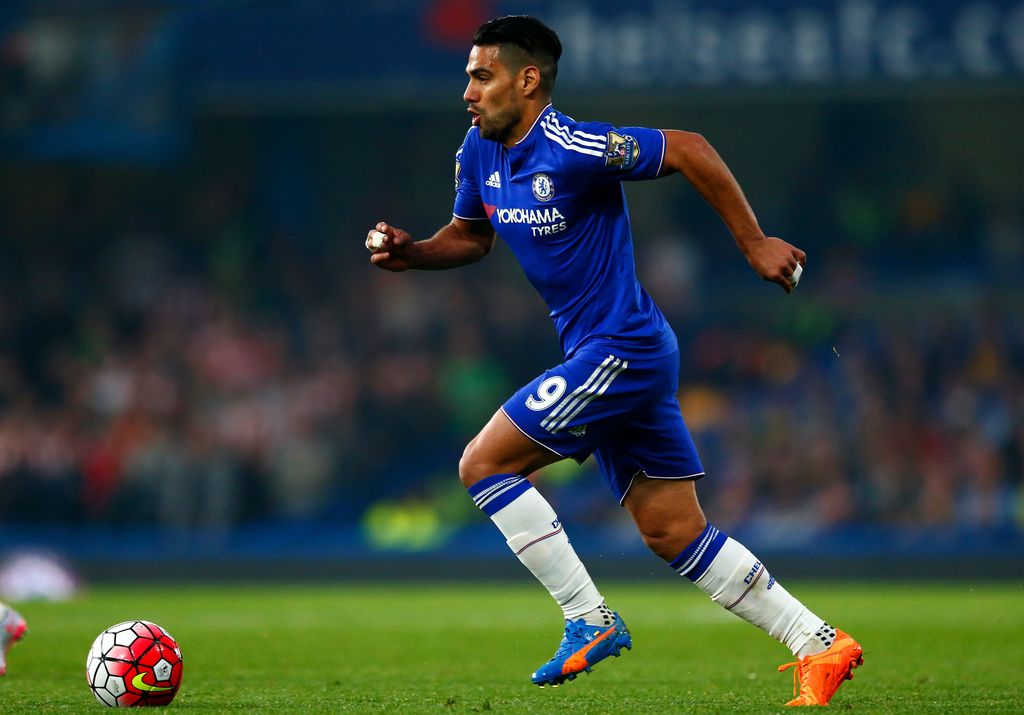 LONDON, ENGLAND - OCTOBER 03:  Radamel Falcao Garcia of Chelsea in action during the Barclays Premier League match between Chelsea and Southampton at Stamford Bridge on October 3, 2015 in London, United Kingdom.  (Photo by Julian Finney/Getty Images)