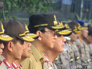 Reklamasi Pulau G Dihentikan, Ahok: Menteri Ajukan ke Presiden Dong Reklamasi Pulau G Dihentikan, Ahok: Menteri Ajukan ke Presiden Dong