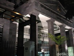 Pasca Penangkapan Panitera oleh KPK, PN Jakpus Tertutup