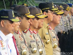 Ahok: Satpol PP dan PPSU Tak Boleh Cuti Saat Lebaran
