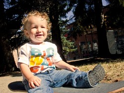 Ayah Dibui Gara-gara Beri Pengobatan Rumahan untuk Anaknya yang Meningitis