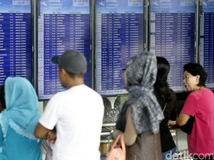 Sistem IT Sempat Down, Ada Antrean Panjang Check In di Terminal 3 Soetta