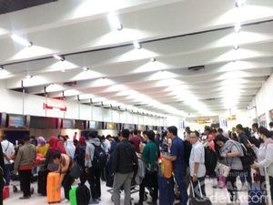 Antrean Pemudik Mulai Terlihat di Bandara Soekarno-Hatta