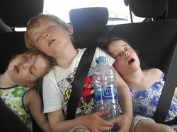 Dibiasakan Tidur Cepat Sejak Bayi, Anak Tidak Mudah Gemuk