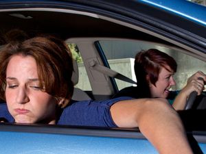 Cegah Mabuk Perjalanan Saat Mudik dengan Konsumsi Makanan Ini