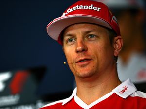 Dipastikan Tetap di Ferrari, Raikkonen Senang Sudah Bikin Kecewa Banyak Orang