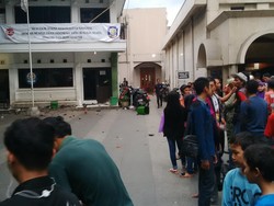 Ini Pemicu Perusakan Markas Satpol PP Versi PKL