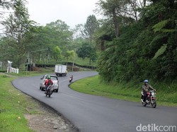 Buat Pemudik, Ini Tips Aman Berkendara Melintasi Tanjakan Emen di Subang