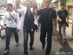 Jalan Kaki dari Gedung Bursa ke Pondok Indah, Bos BEI: Nikmaatt..