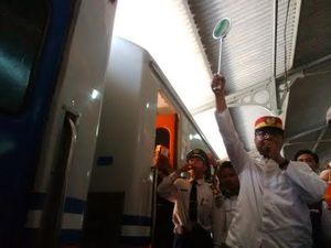 Wagub Jatim Berangkatkan Mudik Gratis Menggunakan Kereta Api