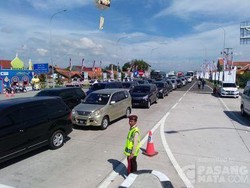 Antrean Tol Brexit Pagi Ini Mencapai 15 Km, Pejagan 9 Km