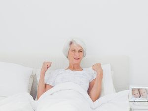 Peneliti Temukan Durasi Tidur Ideal bagi Lansia dan Paruh Baya Peneliti Temukan Durasi Tidur Ideal bagi Lansia dan Paruh Baya