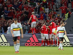 Pemain Wales Akan Diarak dengan Bus