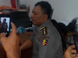 Tega Nian Sugiharto, Mengaku Polisi Pangkat Kombes dan Tipu Siti Rokaya