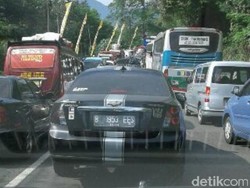 Begini Penampakan Macetnya Jalur Nagreg