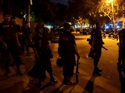 Selamatkan 20 Sandera, Polisi Bangladesh Serbu Kafe di Dhaka