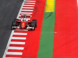 Giliran Vettel Tercepat, Rosberg Crash