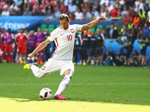 PSG Resmi Dapatkan Krychowiak