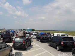 Pengalaman Mudik Terburuk, 12 Jam Masih Terjebak Macet Menuju Brebes