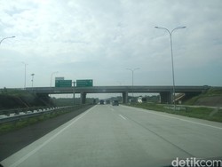 Tol Cikopo-Palimanan Masih Ramai Lancar Sampai KM 128