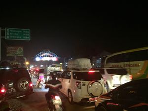 Buat Pemudik yang Bensinnya Menipis: Masuk ke Pekalongan Banyak SPBU Tak Antre