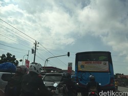 Jelang Brexit Macet Parah, Masuk Pantura Brebes Lalin Ngesot