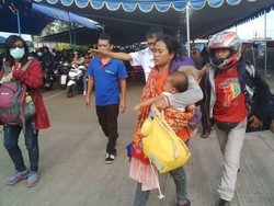 Kisah Nayuti yang Pingsan Saat Mengantre di Pelabuhan Gilimanuk